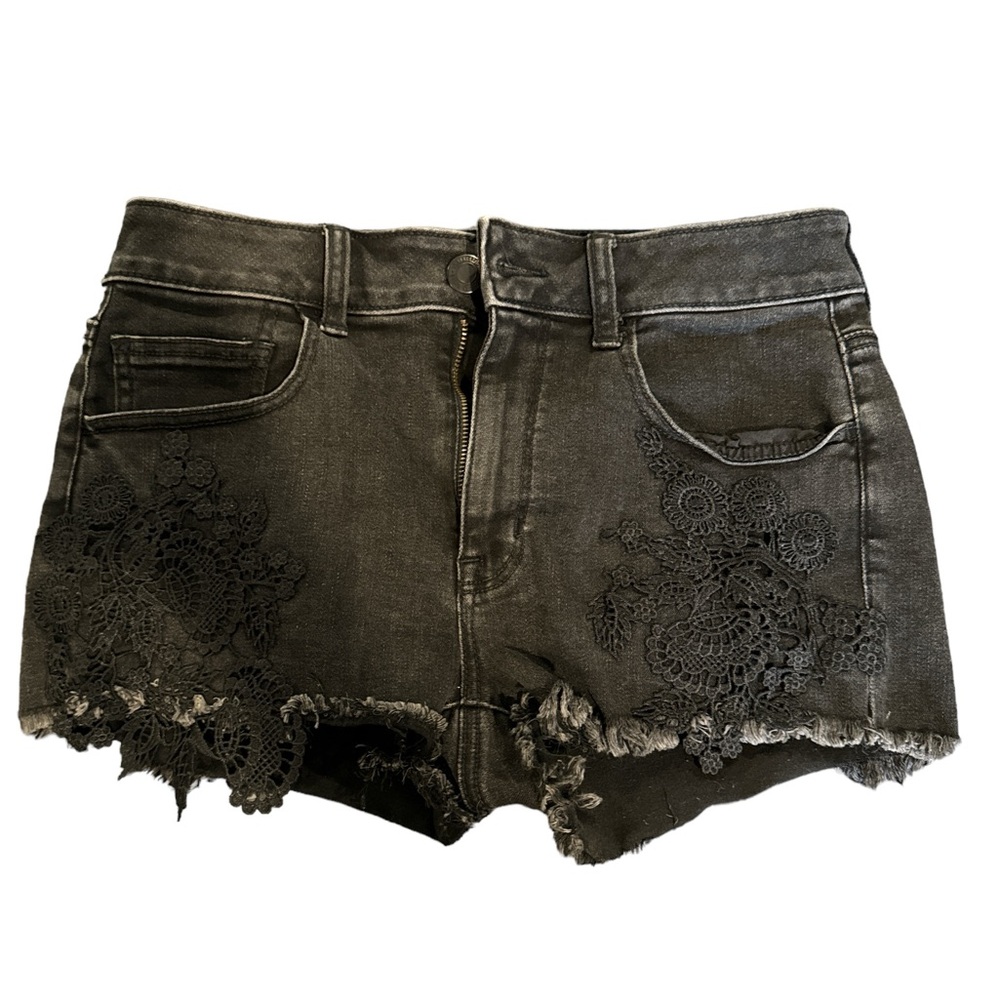 American Eagle Shorts W/ Lace 8